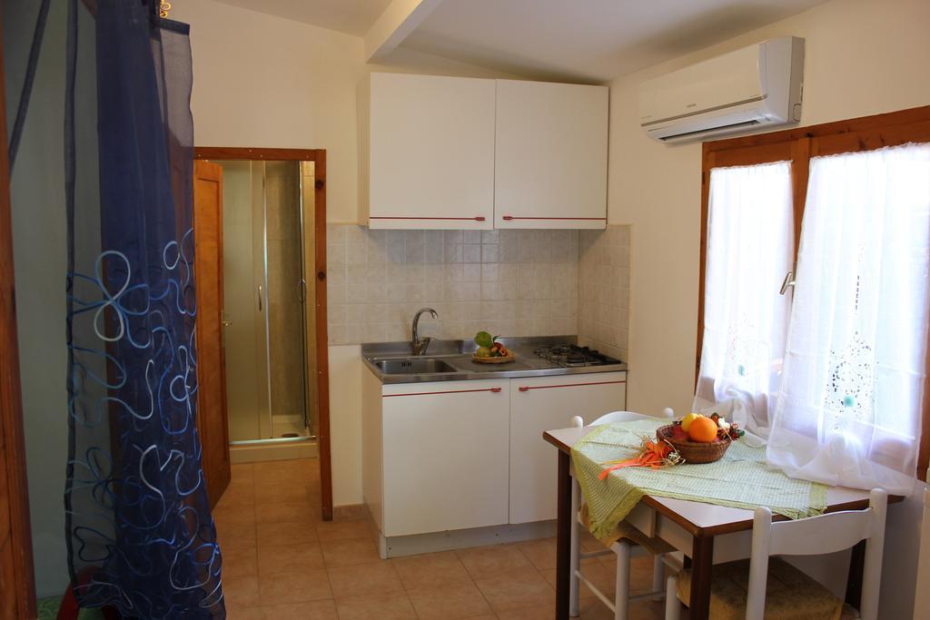 Residence Village Lido Del Gargano Rodi Garganico Ruang foto